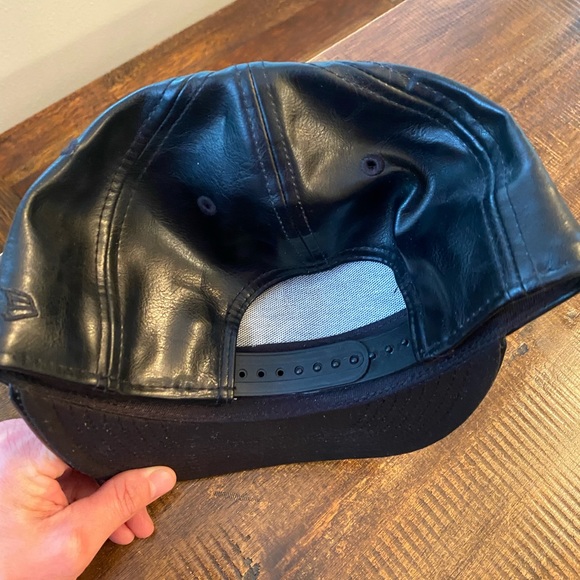 Vintage Marvel Iron Man EXCLUSIVE New Era EUC 5950 faux leather SnapBack RARE - Picture 4 of 8